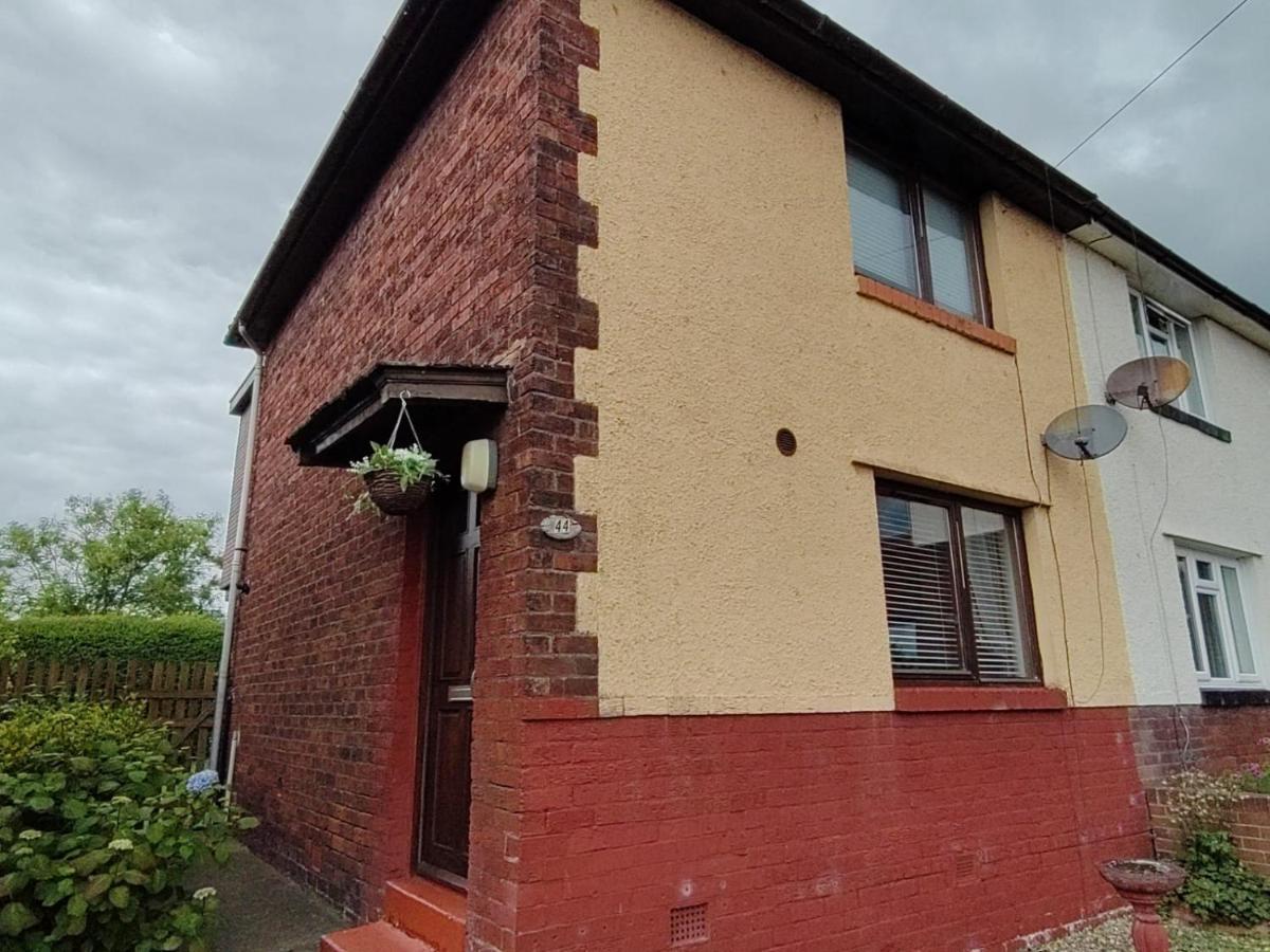 Apartamento Adrian House, Near Hospital, Easy Parking + Garden Carlisle  Exterior foto